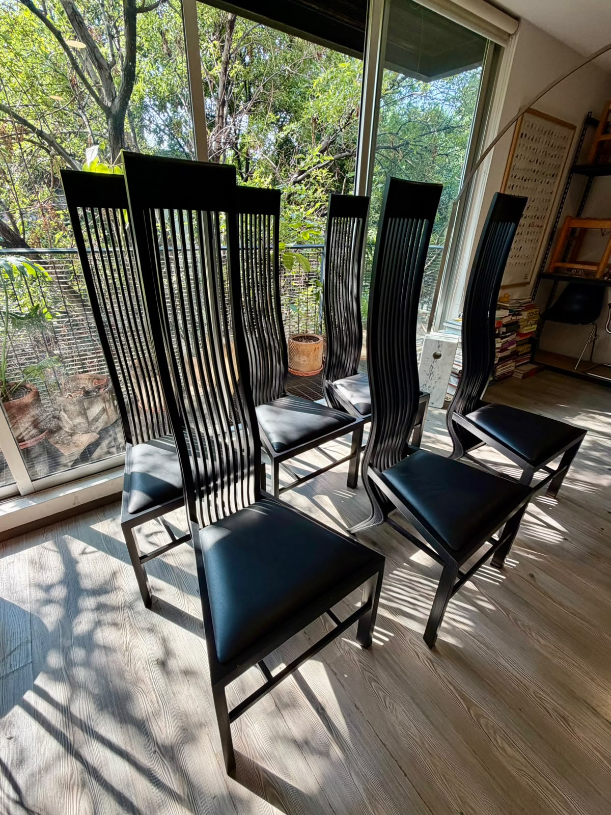 Marilyn Chair