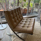 Par de Sillones Barcelona        Knoll Studio