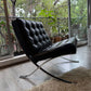 Barcelona Chair       Knoll sutdio