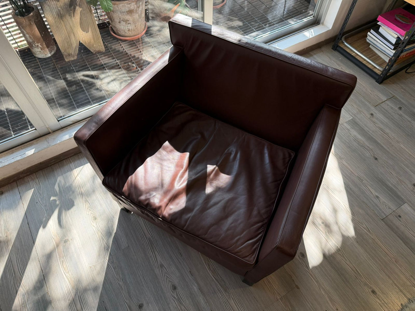 Sofa Krefeld Lounge Chair          Knoll