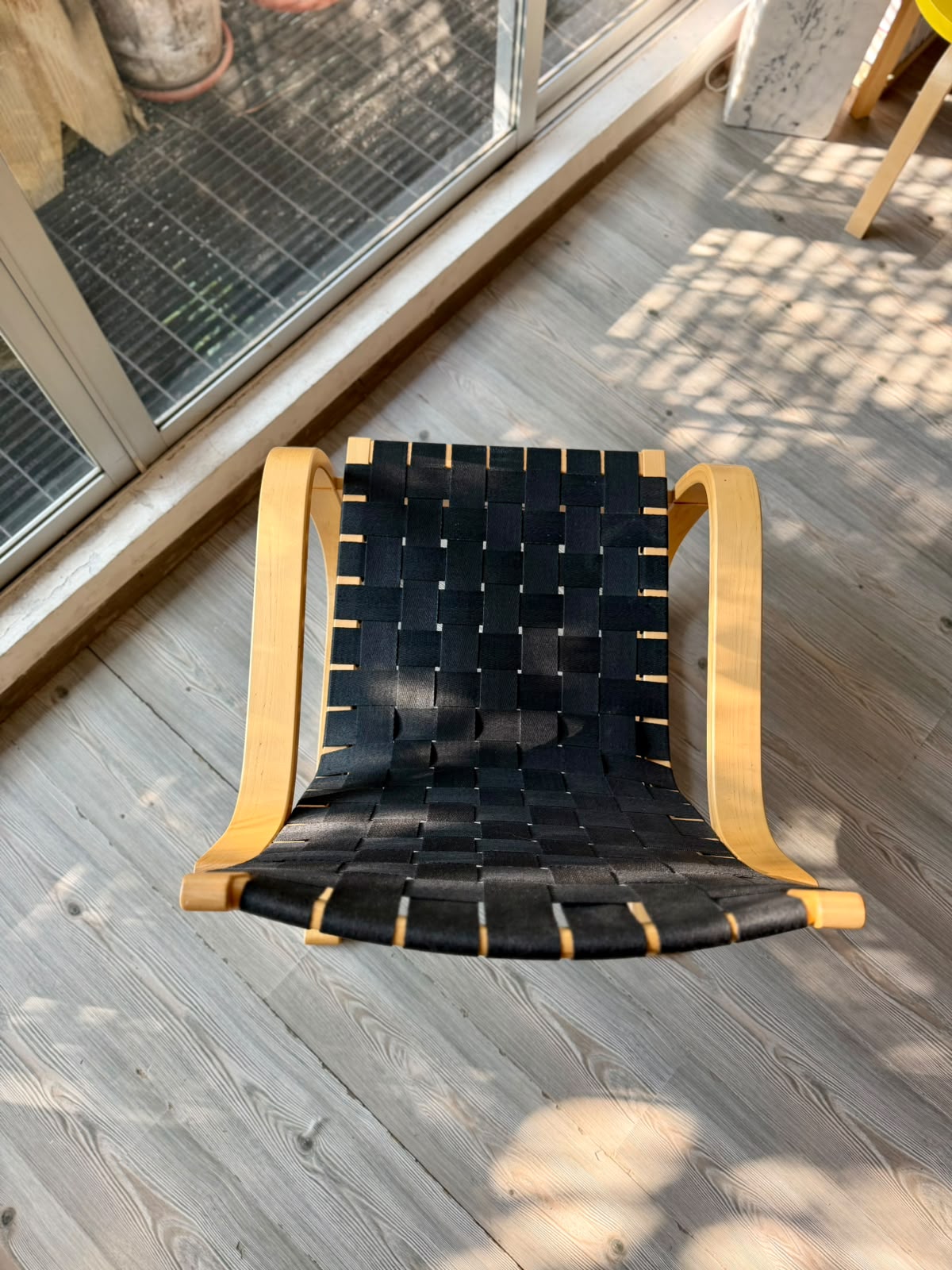 Armchair 405       Artek