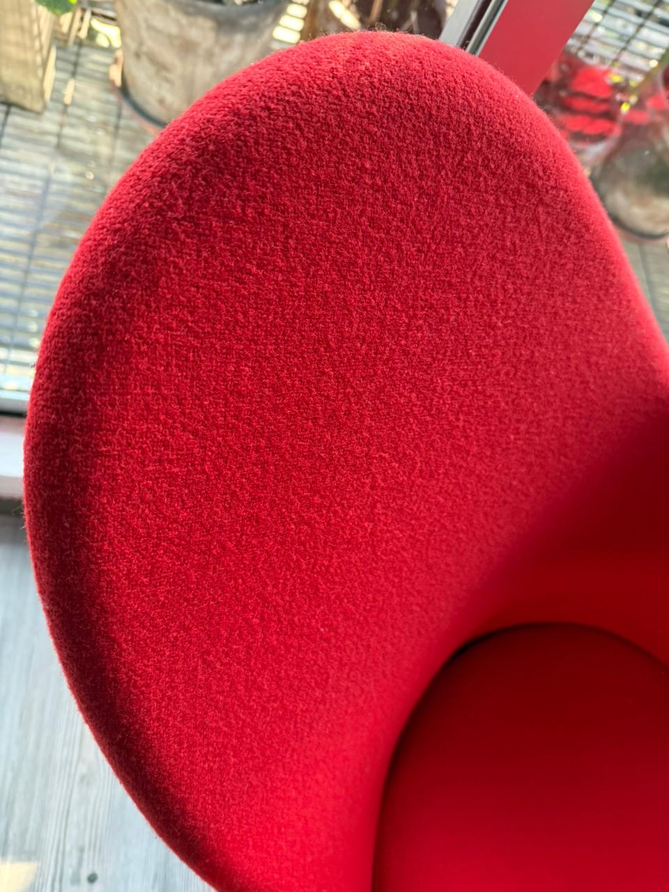 Heart Cone Chair       Vitra