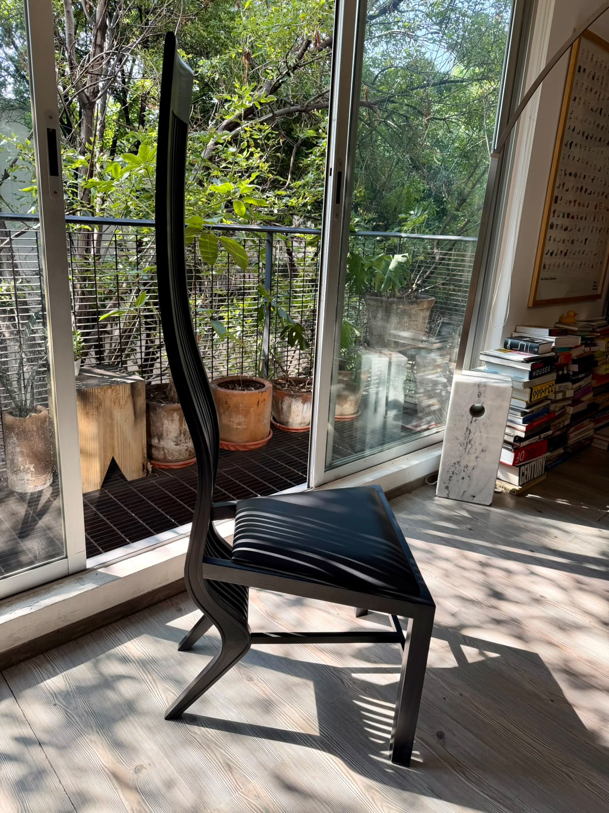 Marilyn Chair