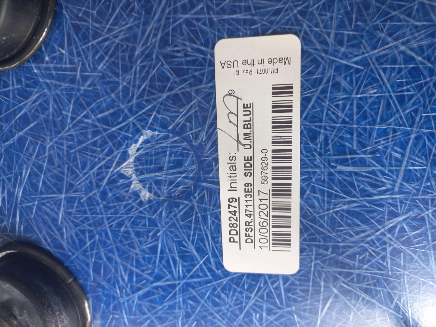 Eames Fiberglass  Wire Side Chair Herman Miller