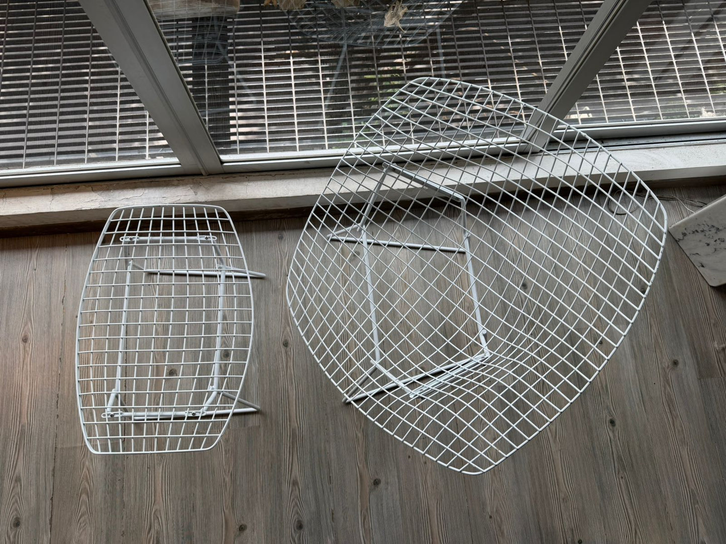 Bertoia Diamond Chair & Ottoman