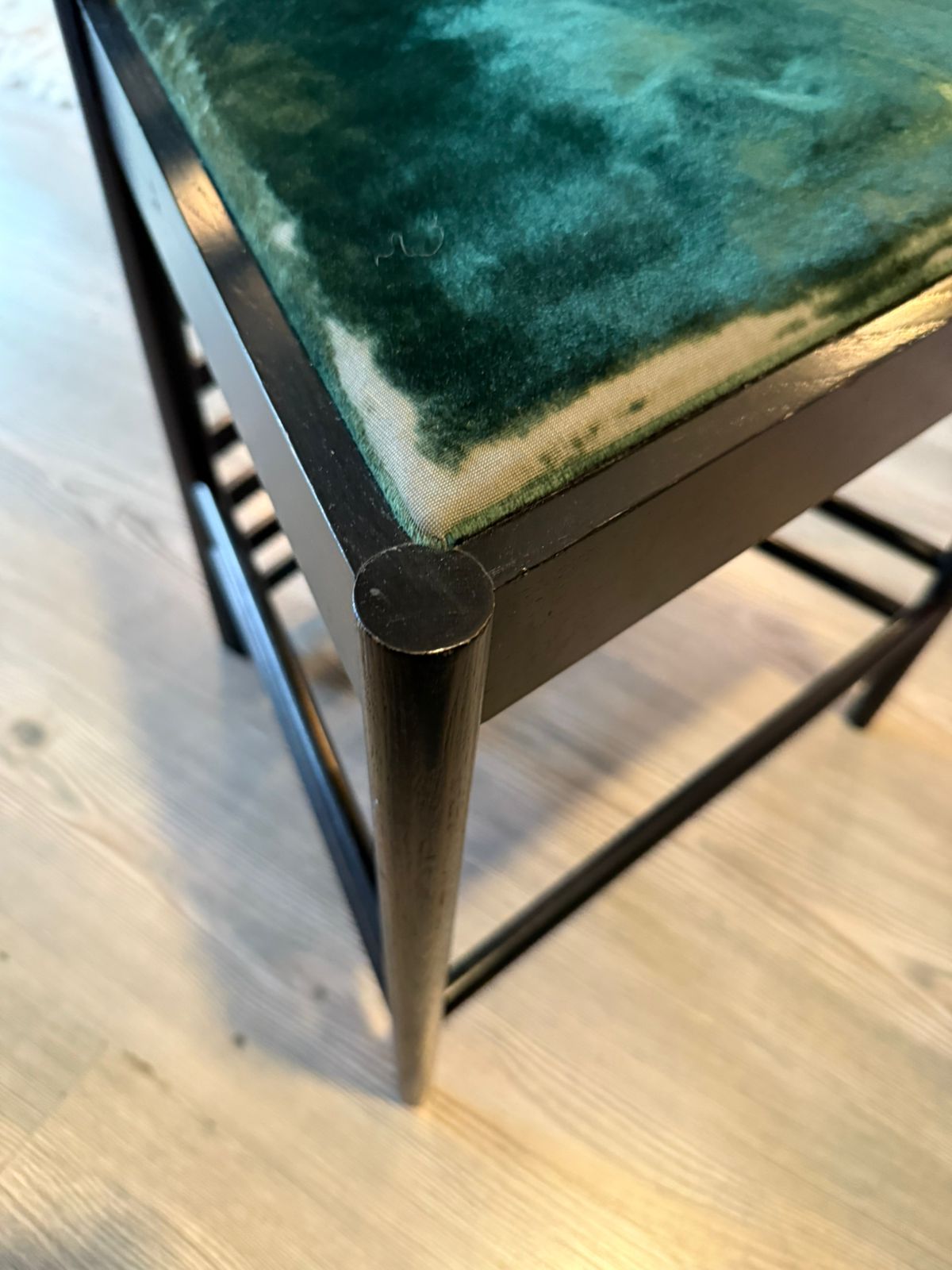 Hill House Chair        Cassina