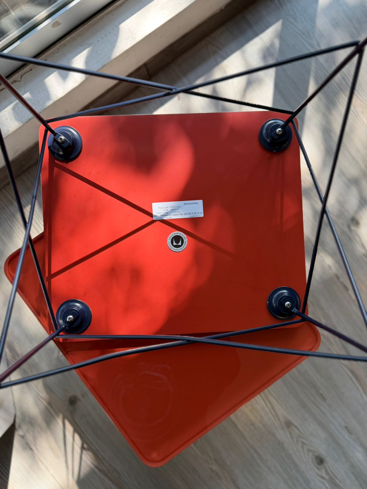 Eames Wire Base Low Table        Herman Miller + HAY