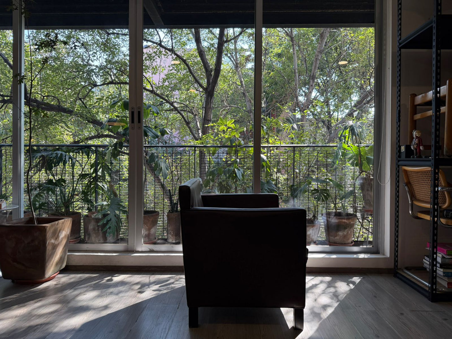 Sofa Krefeld Lounge Chair          Knoll