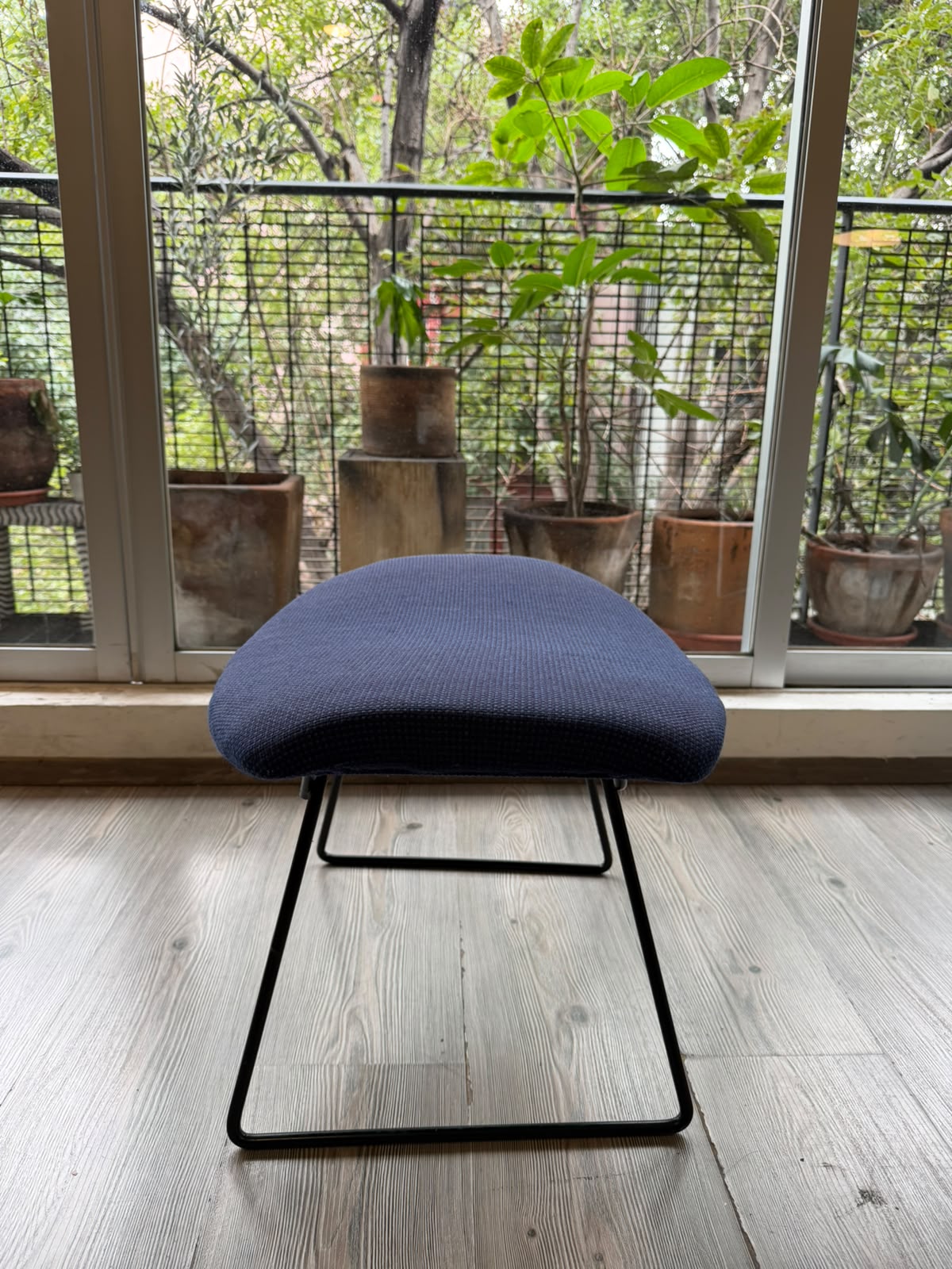 Bertoia Large Diamond Chair & Ottoman         Knoll