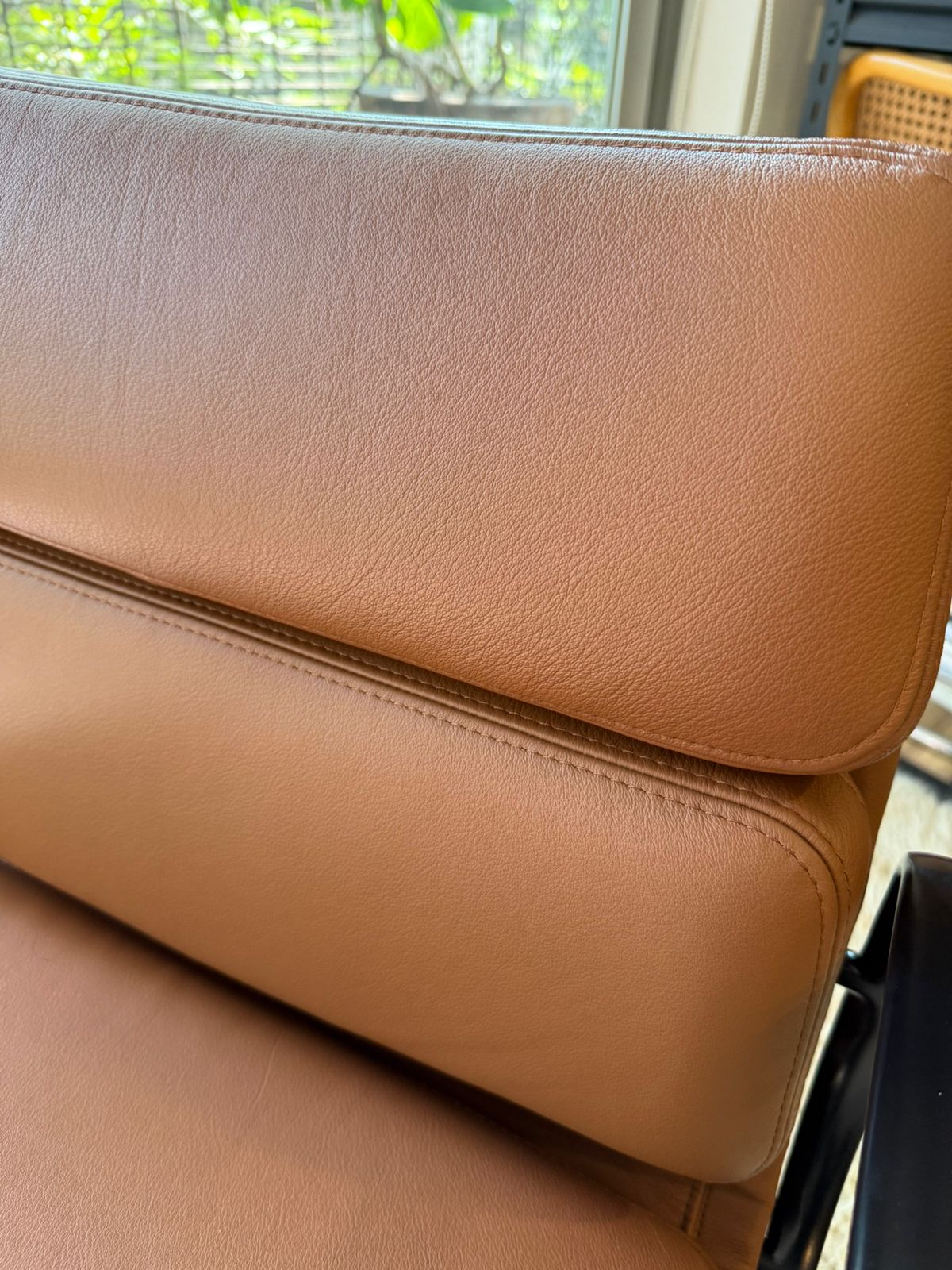 Eames EA217 SoftPad       Herman Miller