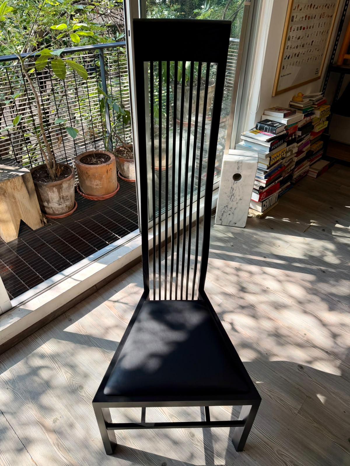 Marilyn Chair