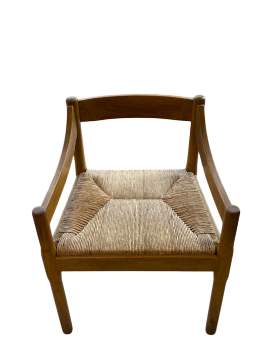 Silla Carimate        Cassina