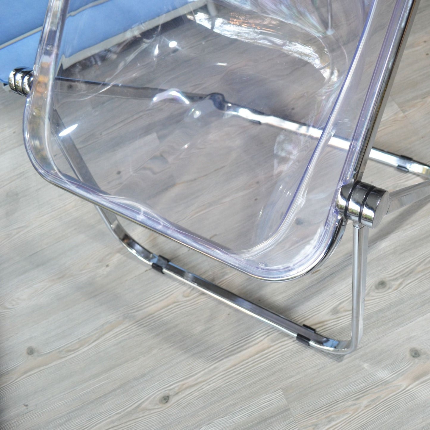 Plona Chair    replica