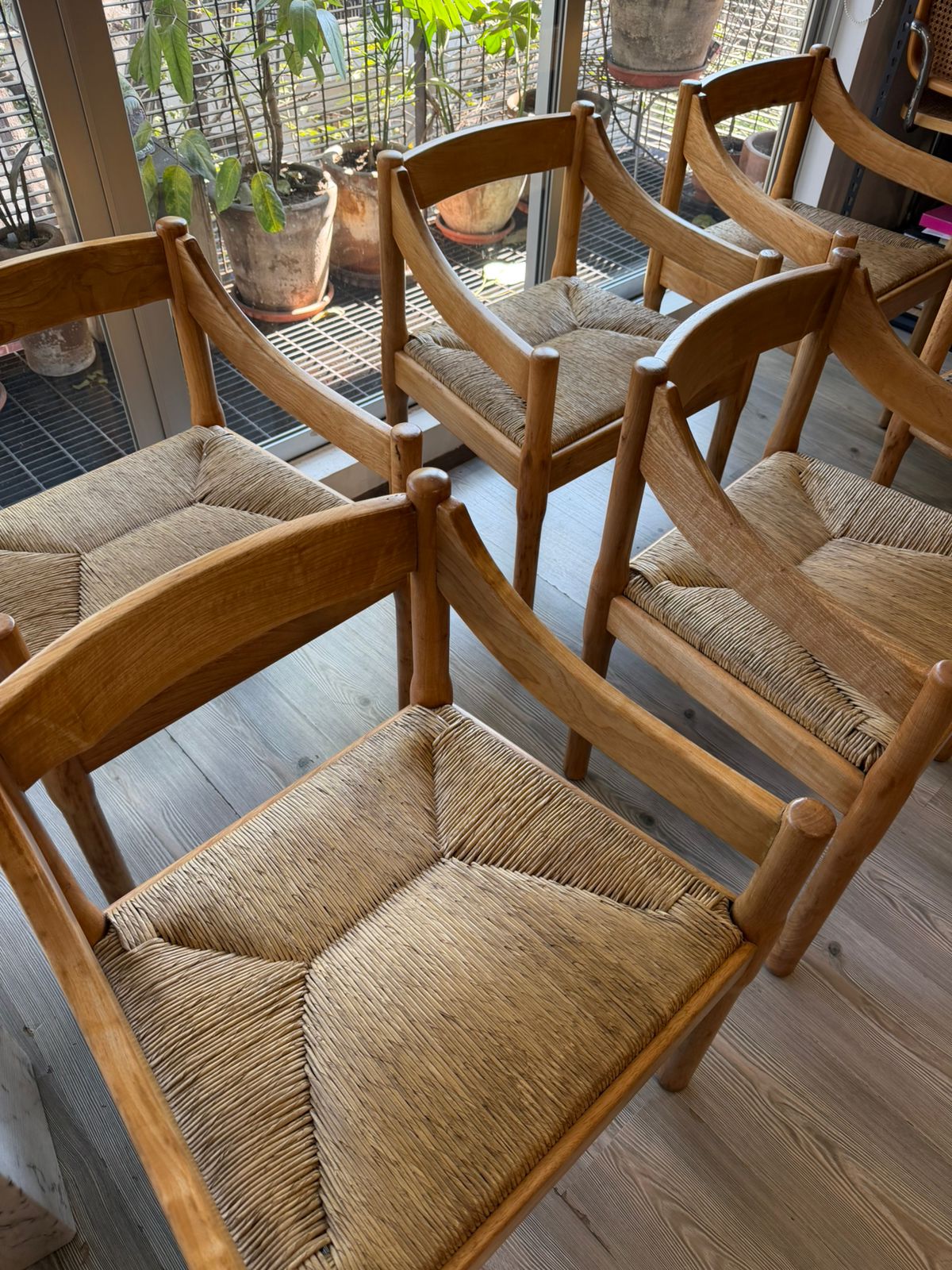 Carimate Chair