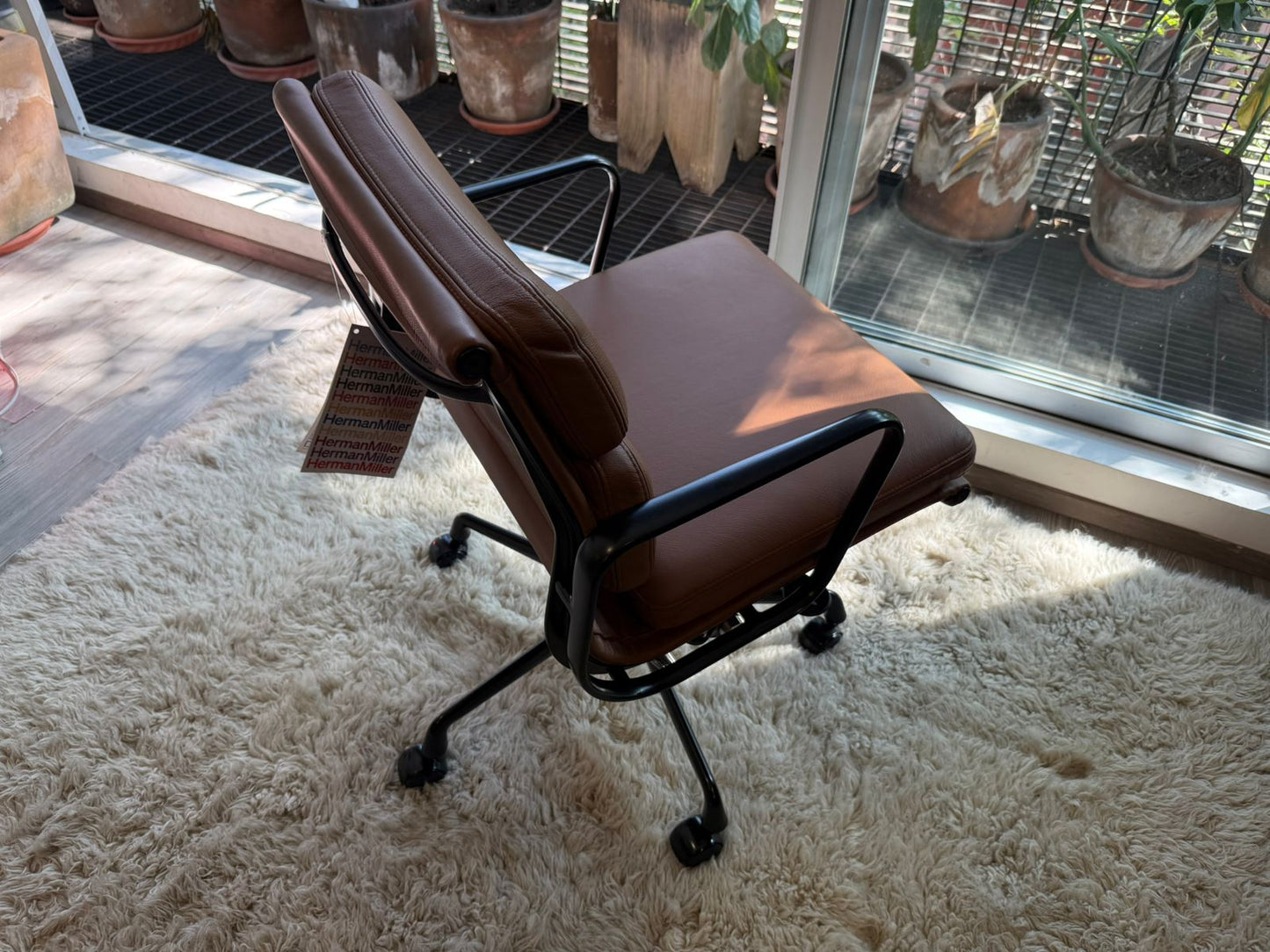Eames EA217 SoftPad       Herman Miller