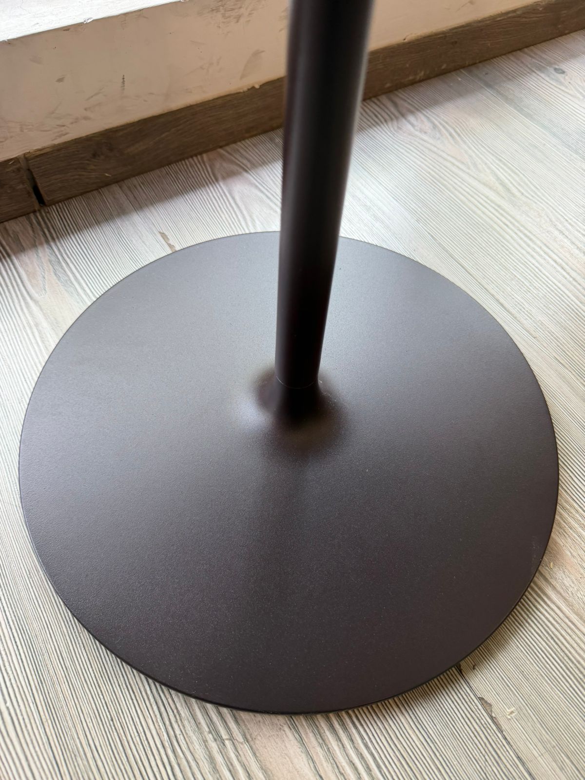 Occasional Low Table        Vitra