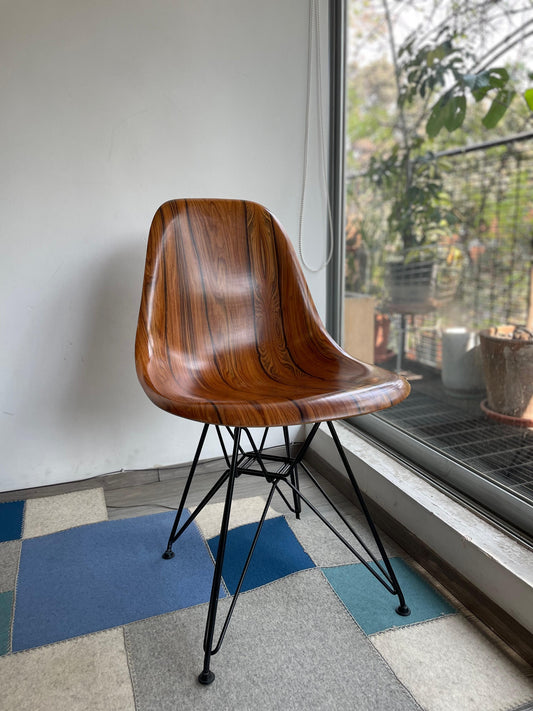 Eames Molded Wood Side Chair, Wire Base      Herman Miller