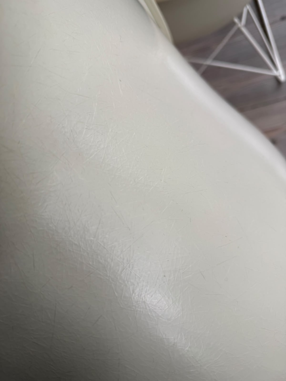 Eames LAR    Herman Miller