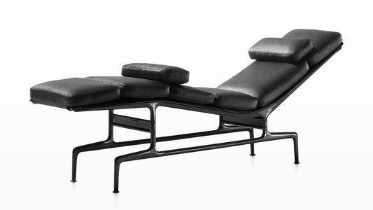 ES-106 'Billy Wilder' Chaise     Herman Miller
