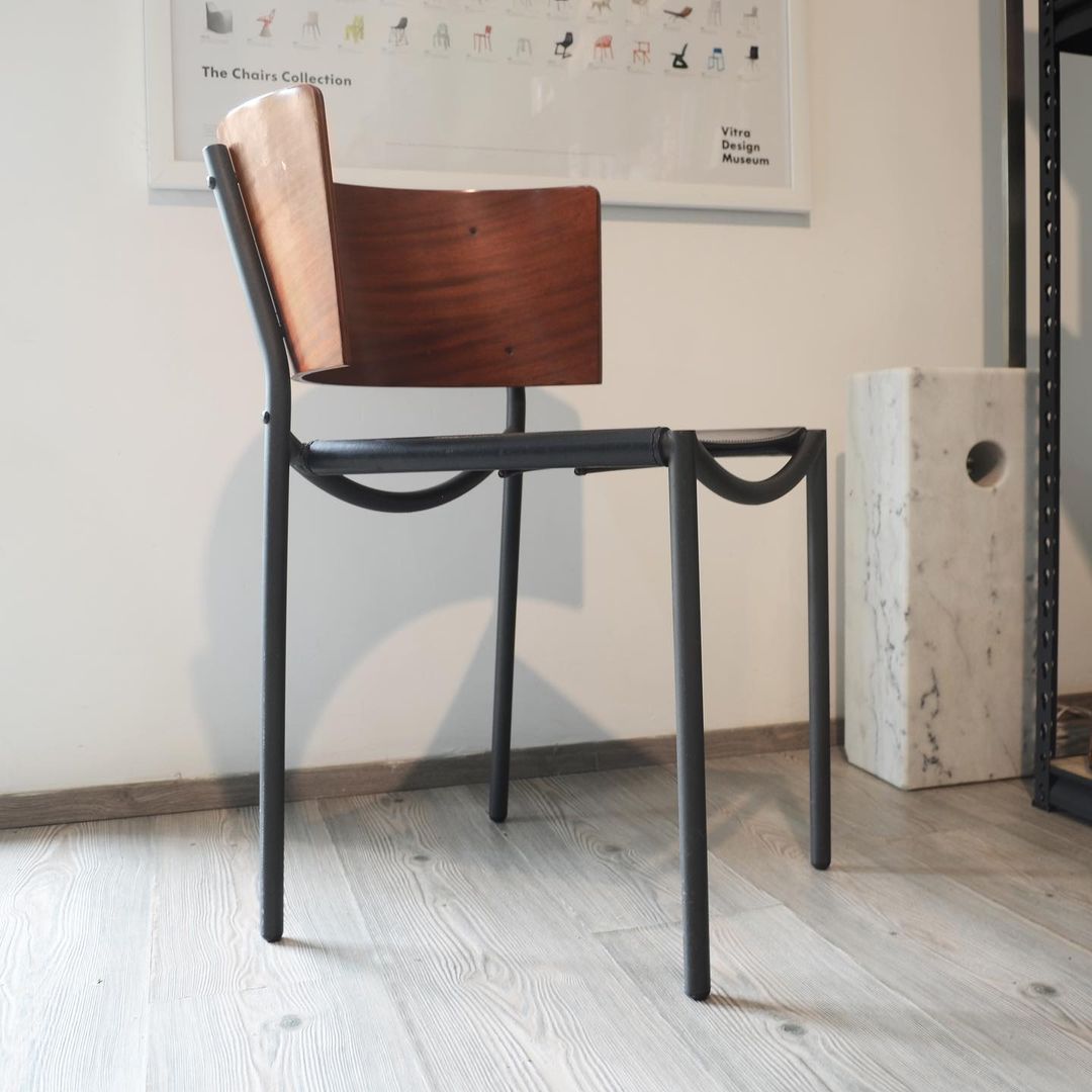 LILA HUNTER' Chair  -  XO