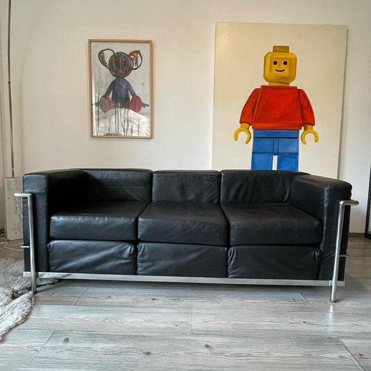 LC3  - Three seater Sofa - Le Corbusier - Pierre Jeanneret - Charlotte Perriand