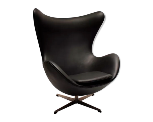 Egg Chair - Arne Jacobsen
