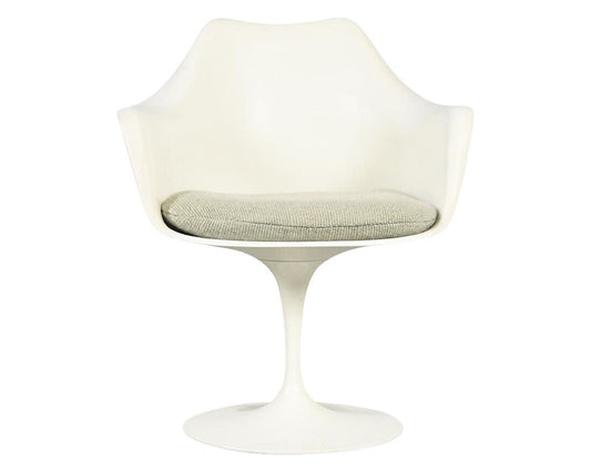 Tulip armchair - Eero Saarinen Knoll Associates
